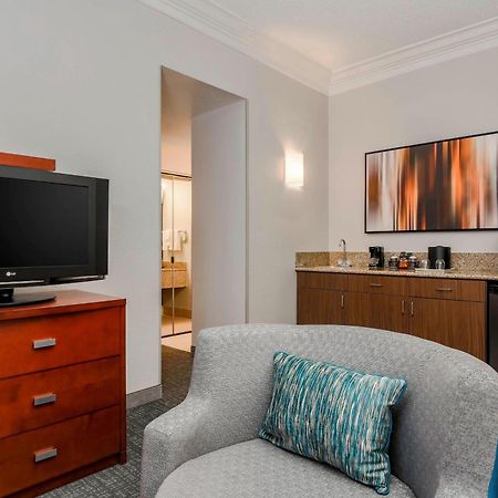 Courtyard By Marriott Orlando Lake Mary North Heathrow Eksteriør billede