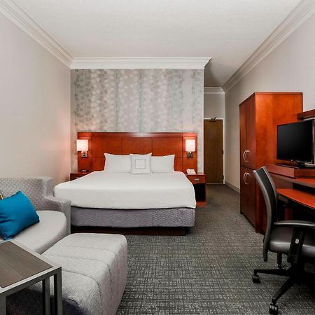 Courtyard By Marriott Orlando Lake Mary North Heathrow Eksteriør billede
