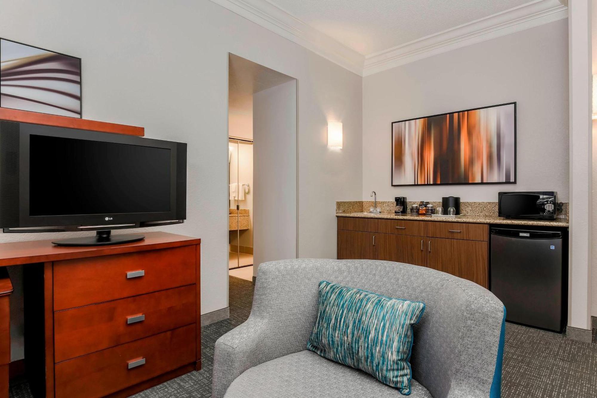Courtyard By Marriott Orlando Lake Mary North Heathrow Eksteriør billede