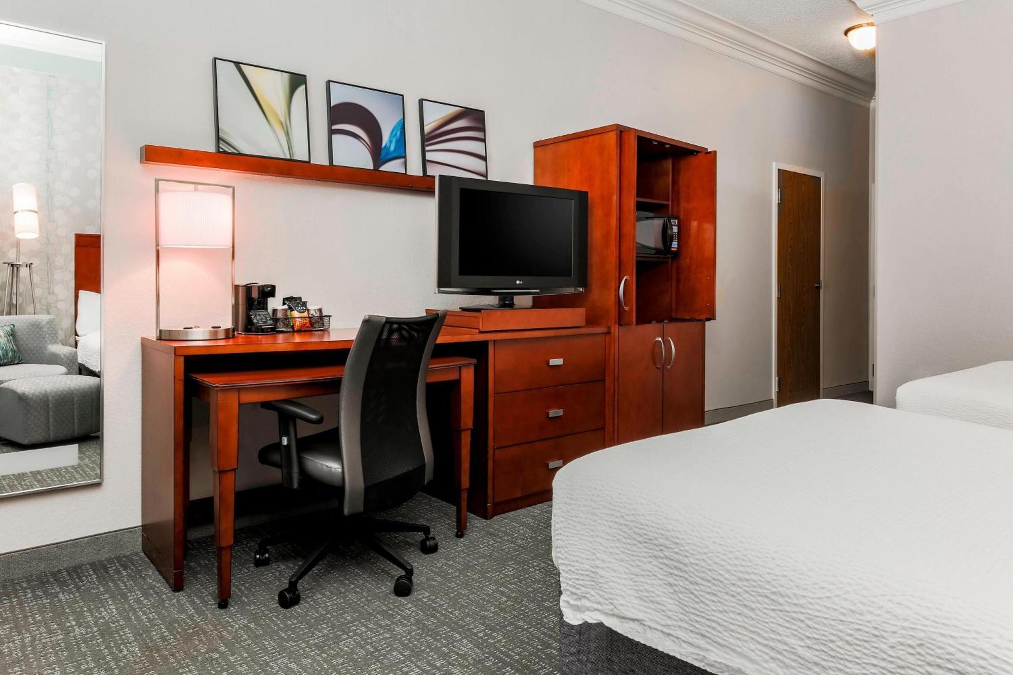 Courtyard By Marriott Orlando Lake Mary North Heathrow Eksteriør billede